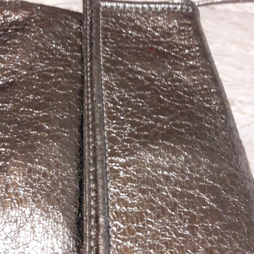 Purse - Picture 7 of 8
